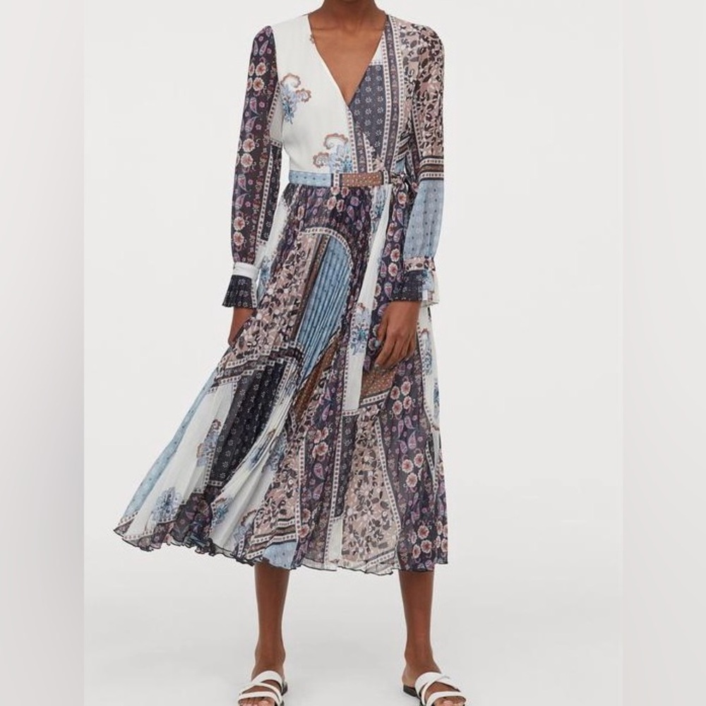 H&M Voluminous Blue Chiffon V-Neck Pleated Scarf Print Gown Wrap Maxi Dress sz 4
